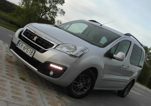 pomorskie Peugeot Partner cena 48000 przebieg: 114000, rok produkcji 2016 z Kraków